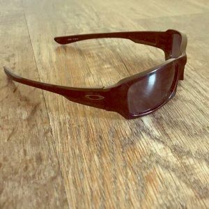 Women’s Oakley sunglasses